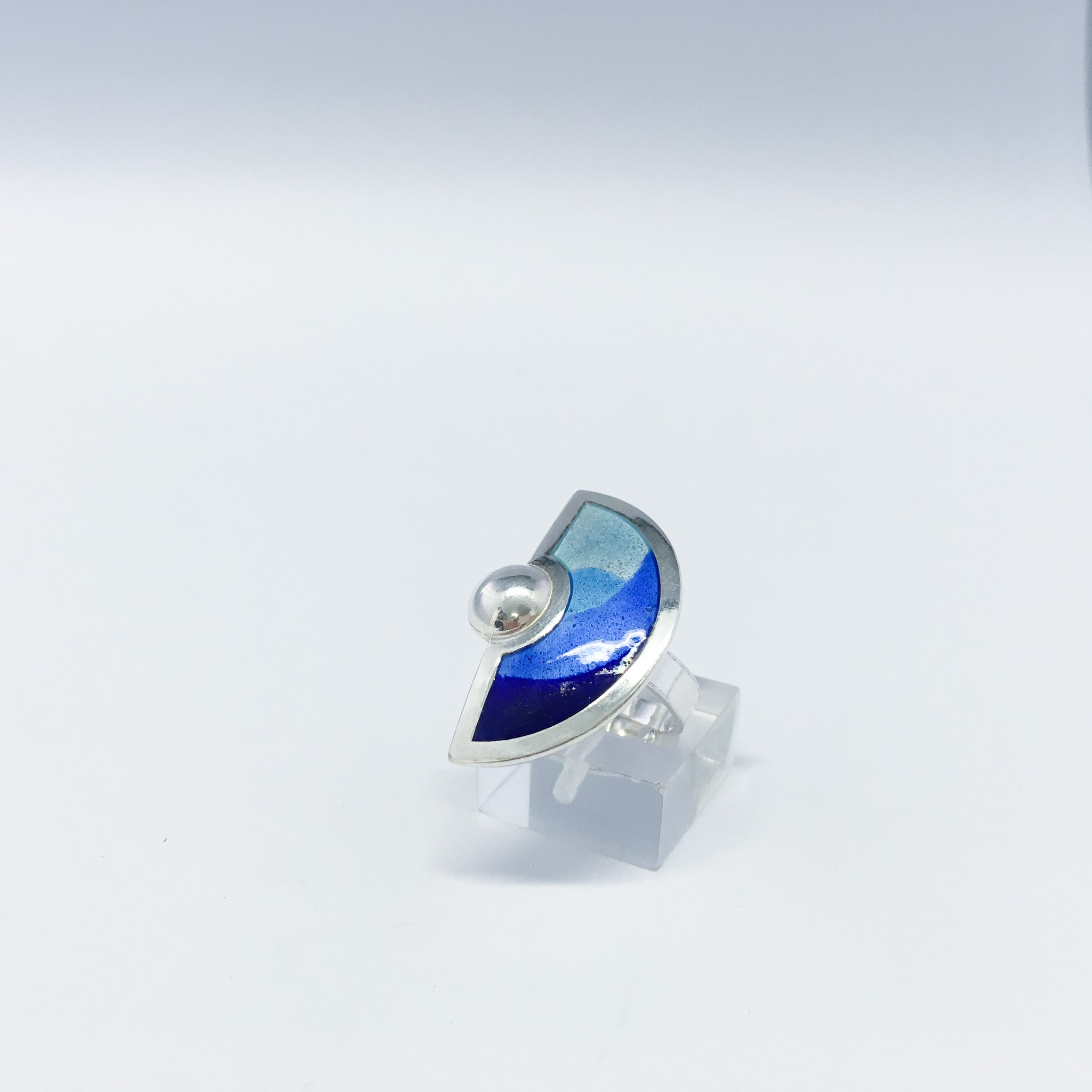 Fam ring