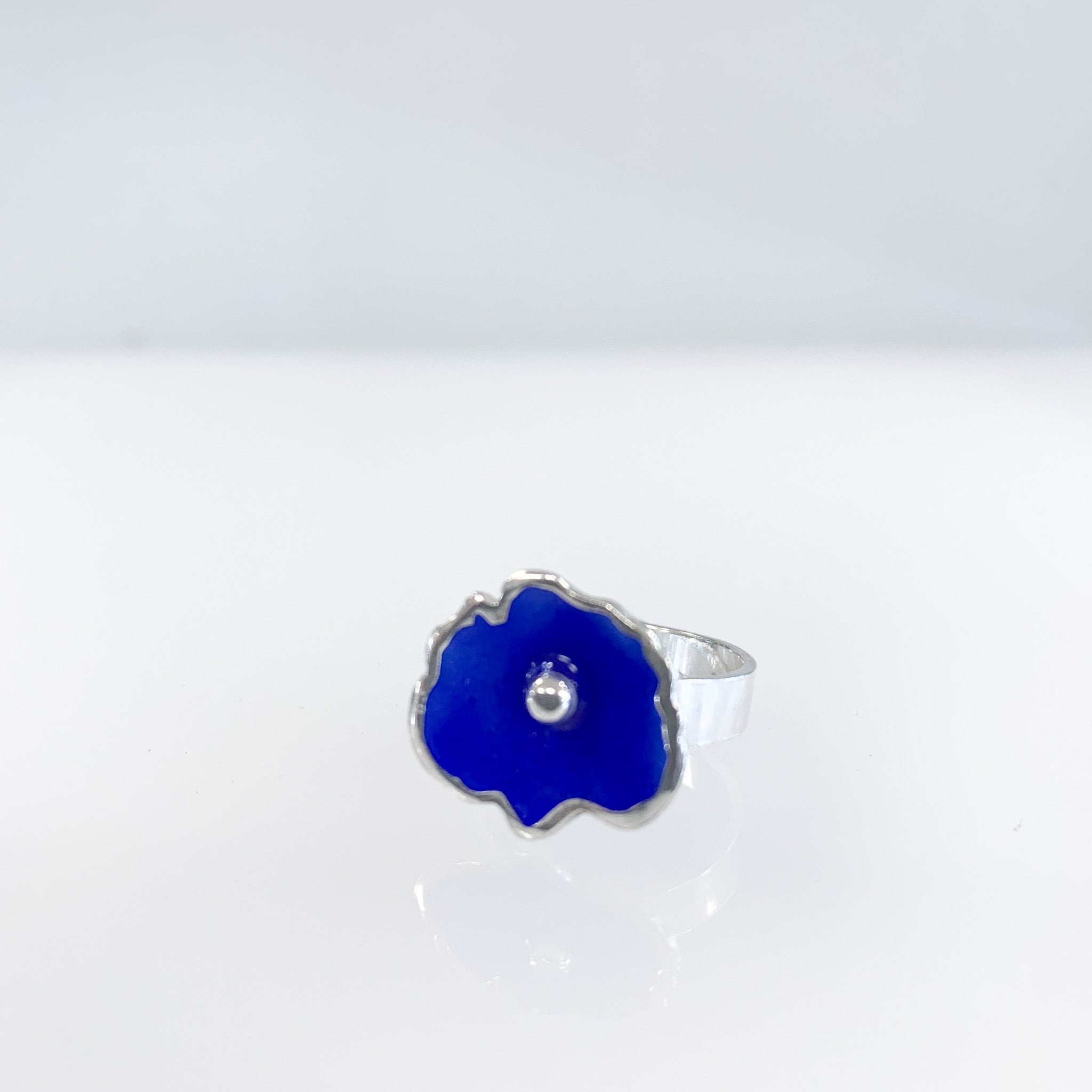 Ea Liten ring