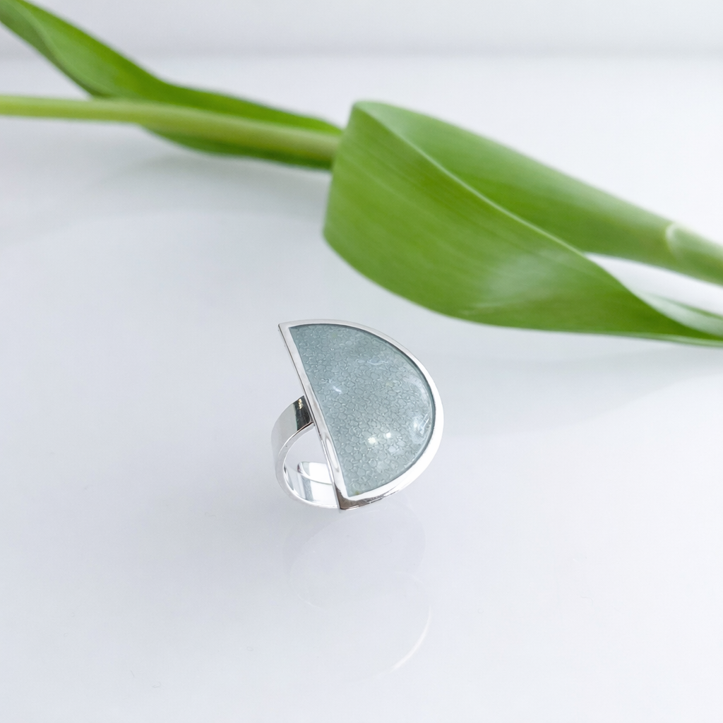 Ely medium ring