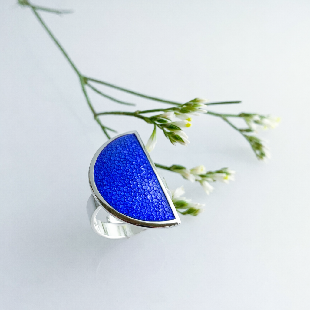 Ely medium ring