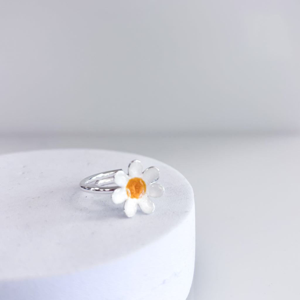 Amanda medium ring