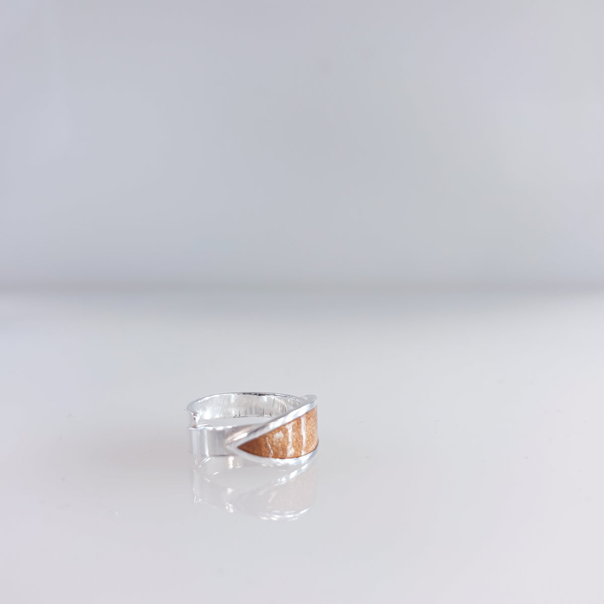 Flo ring