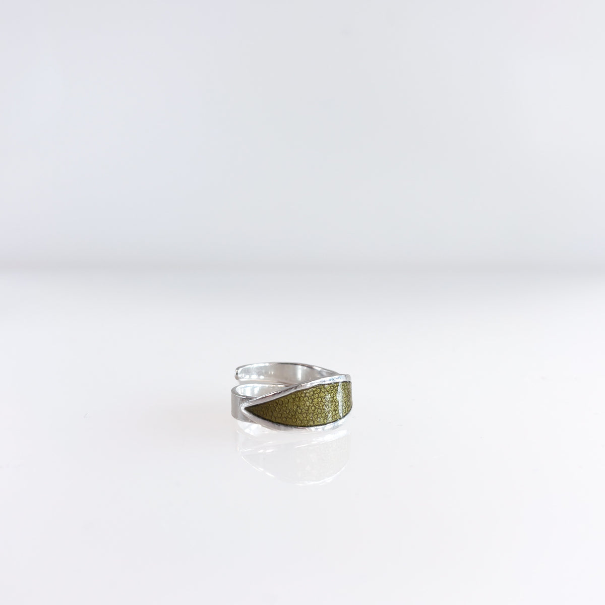 Flo ring