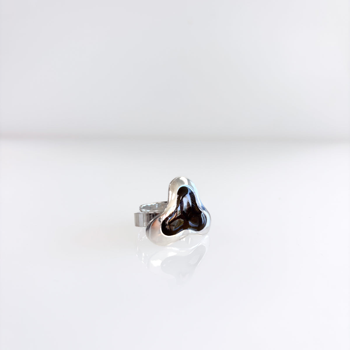 Una ring