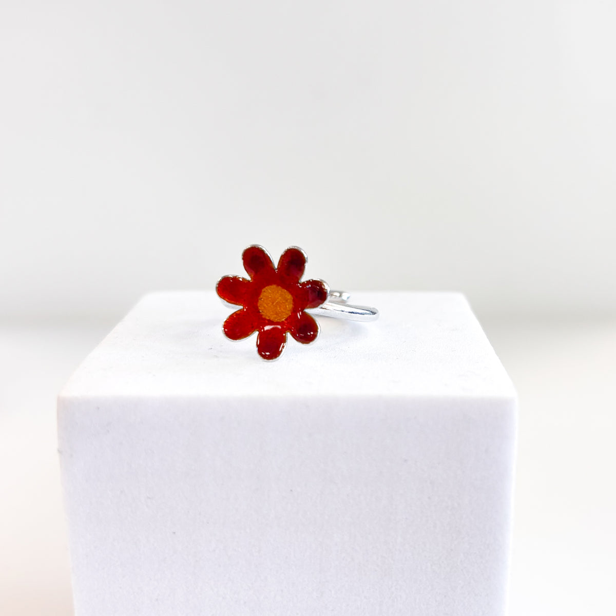 Amanda medium ring