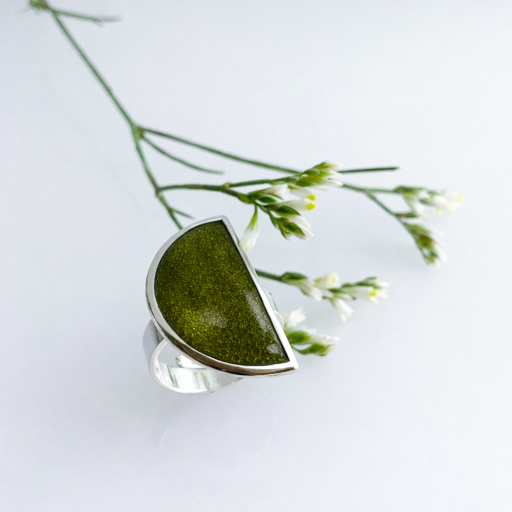 Ely medium ring