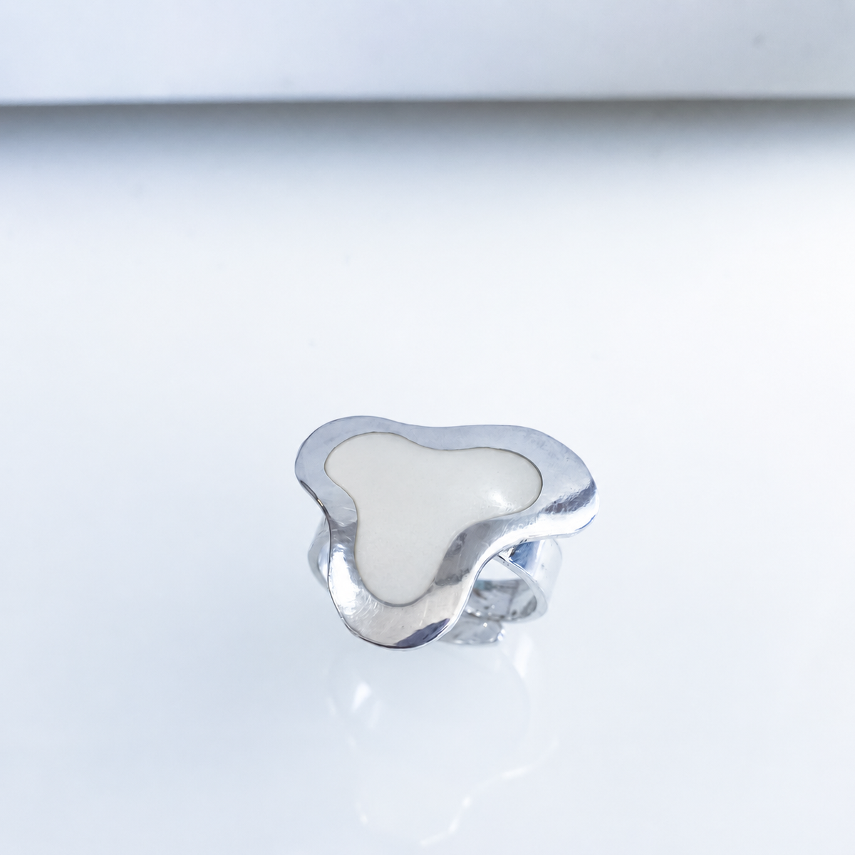Una ring