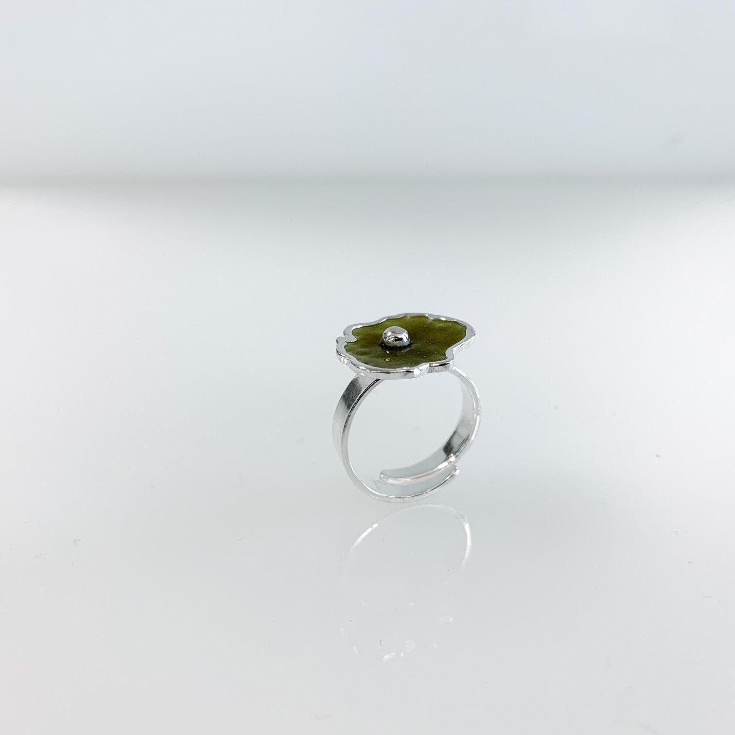 Ea Liten ring