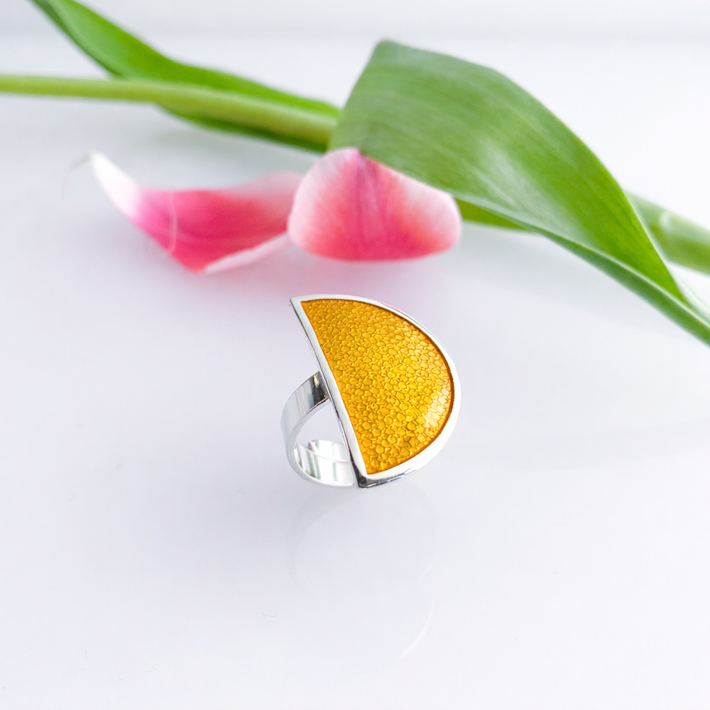 Ely medium ring